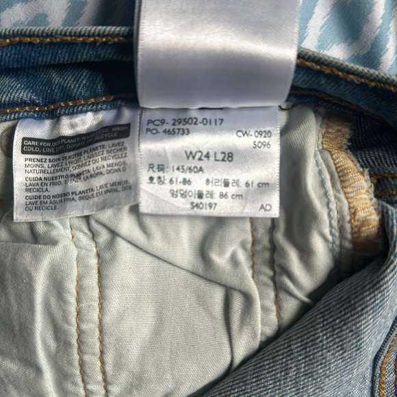 Levi 501 - Picture 3 of 3